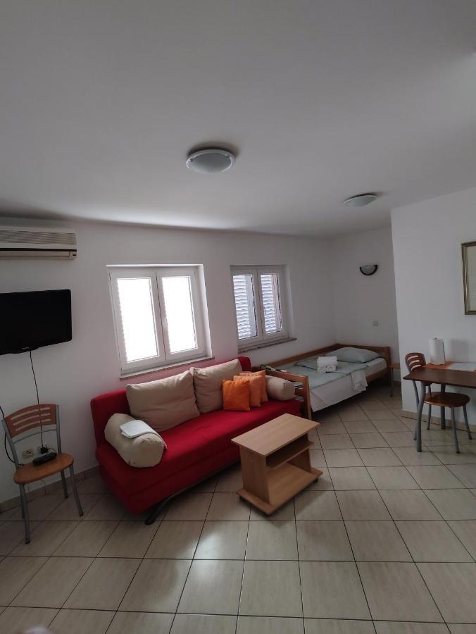 Apartments Markota Sukosan Luaran gambar